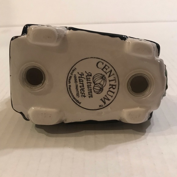 Vintage Santa And Toy Filled Car Salt & Pepper Shaker Set Hand-Painted - Picture 8 of 16